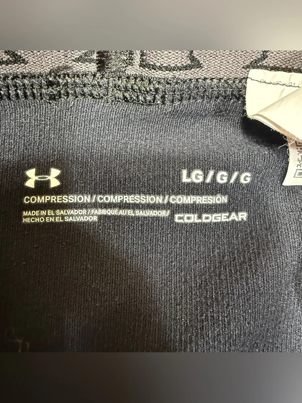 Men’s Under Armour black cold gear compression leggings Size L